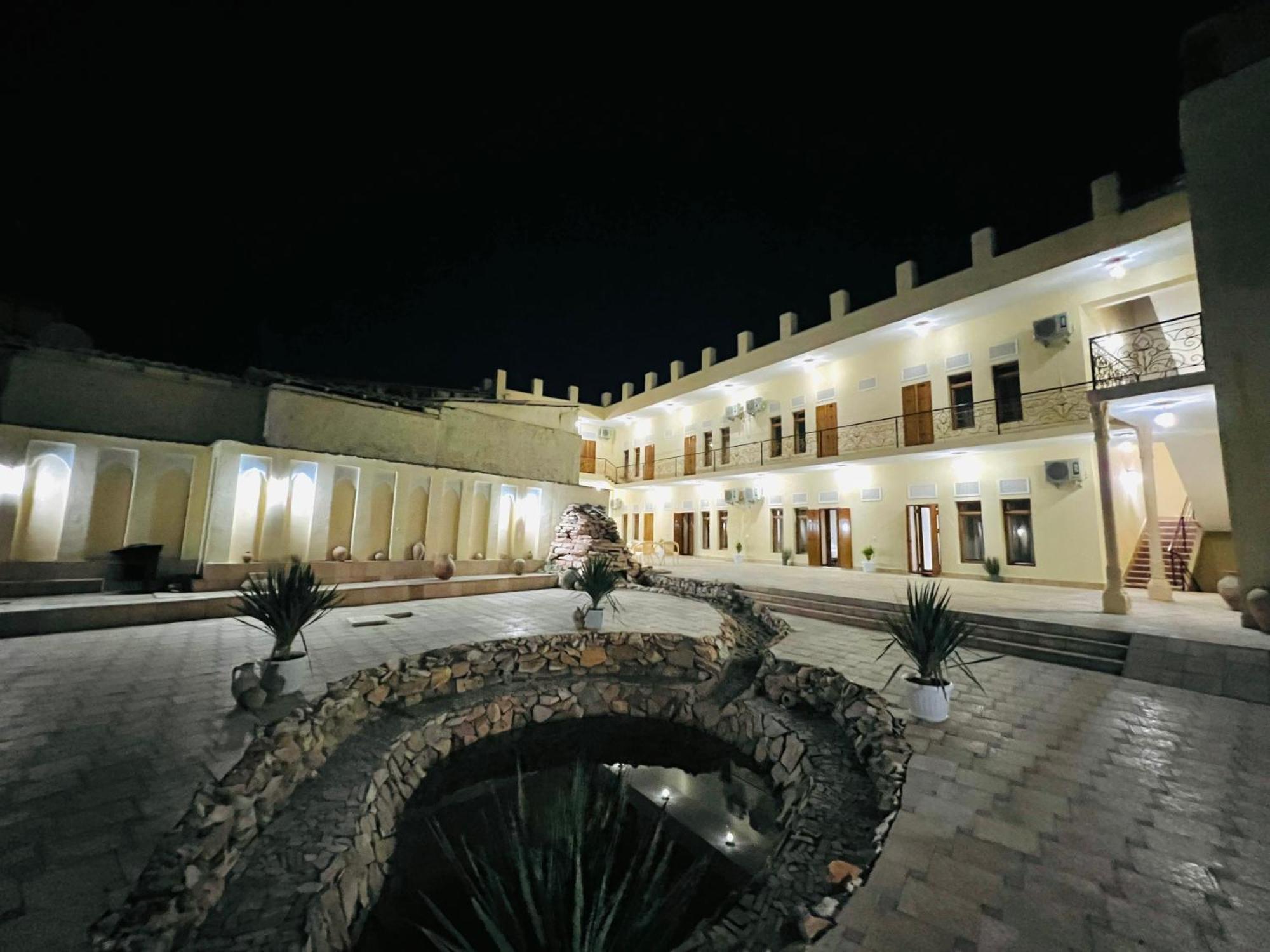 Lola Boutique Hotel Buchara Buitenkant foto